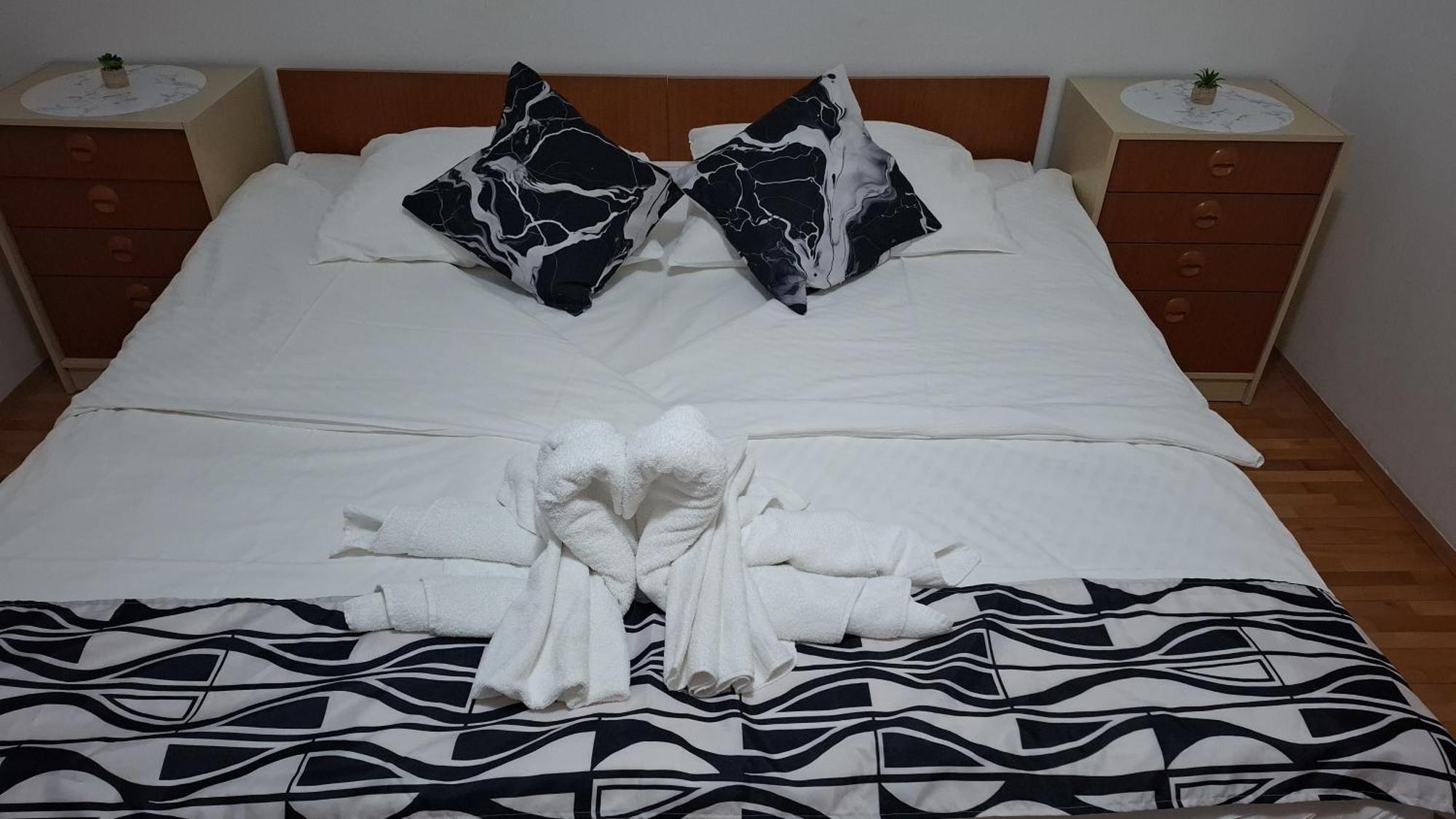 B&B Kovac Portoroz Bagian luar foto